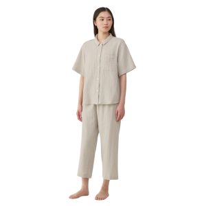 Bộ Pyjama Không Đường May Sườn Vải Crepe Gauze Tay Lửng