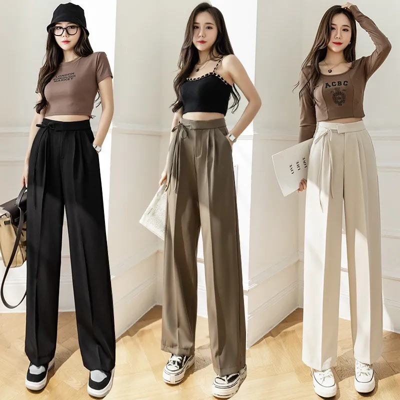 Quần Ống Rộng Nữ Thời Trang Là Gì? Tại Sao Lại "Hot" Đến Thế?